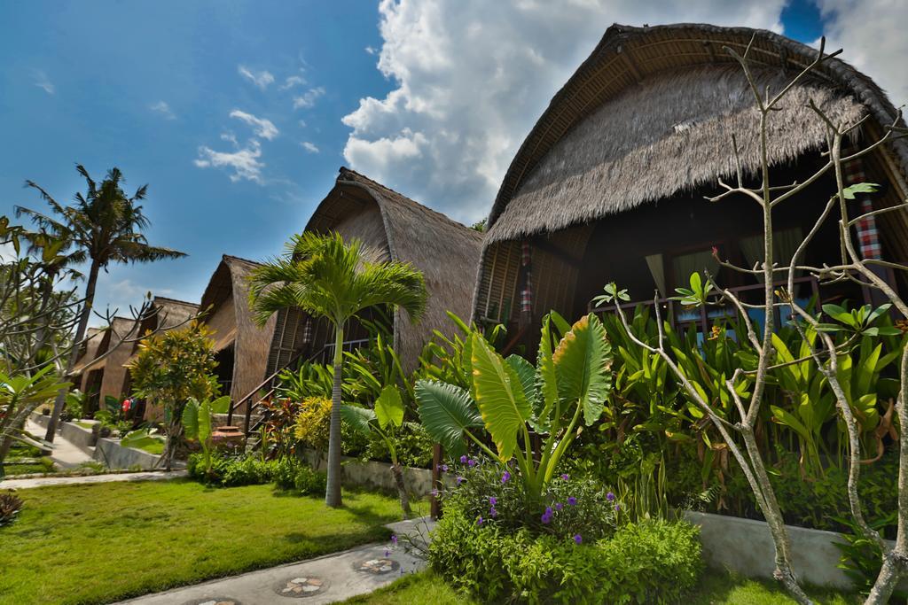 Sunset Coin Lembongan Hotel Exterior photo