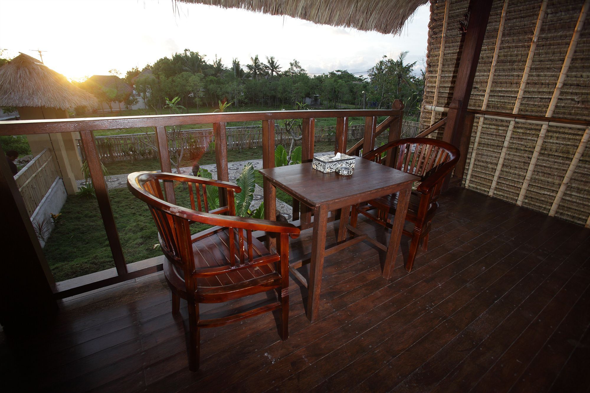Sunset Coin Lembongan Hotel Exterior photo