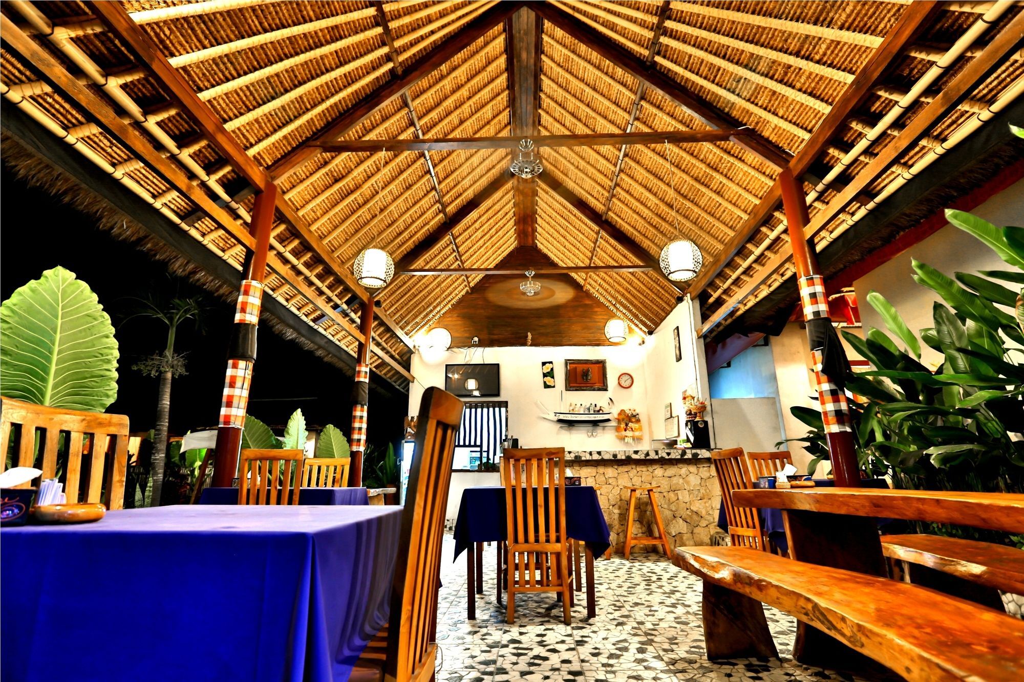 Sunset Coin Lembongan Hotel Exterior photo