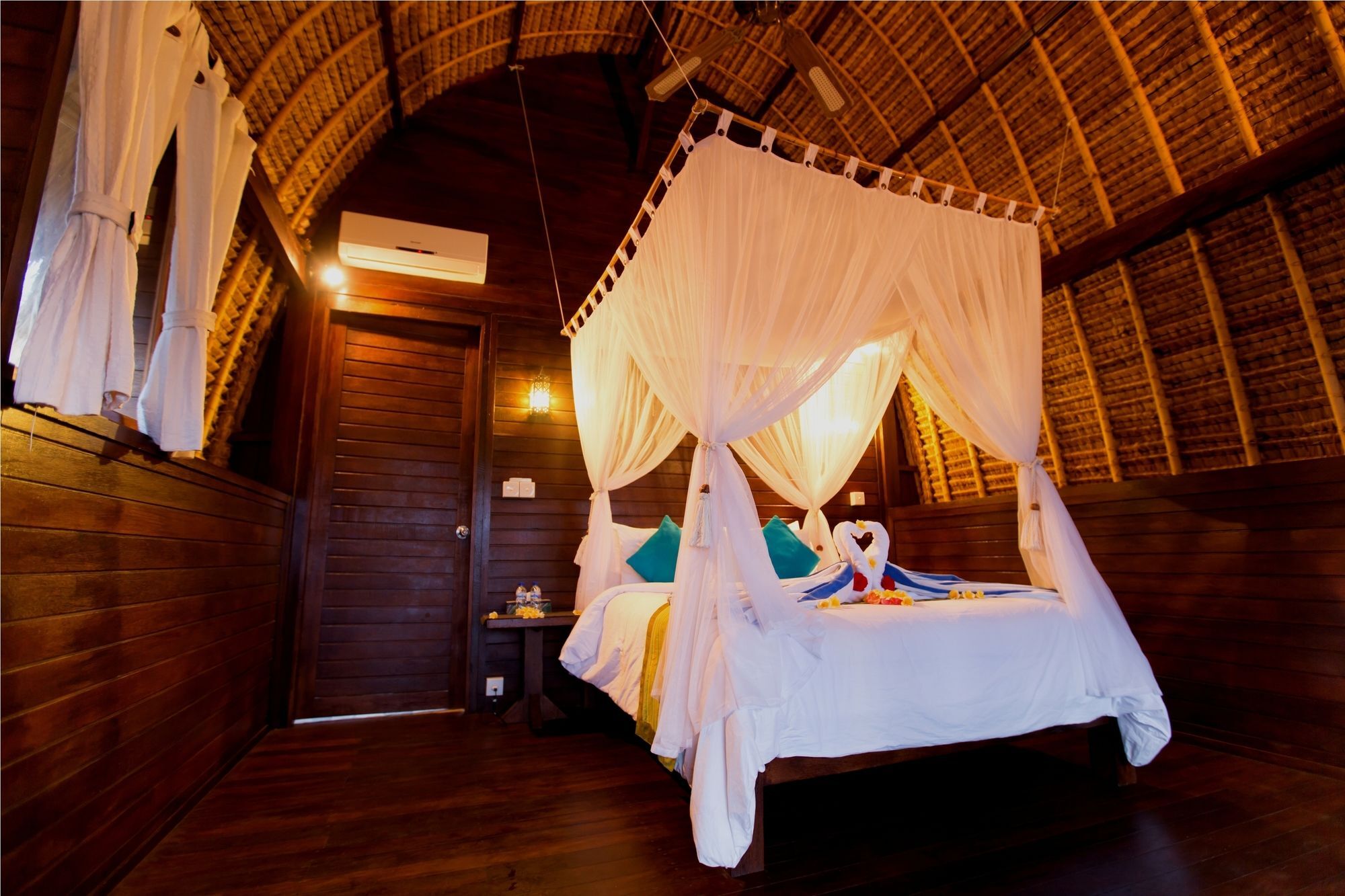 Sunset Coin Lembongan Hotel Exterior photo