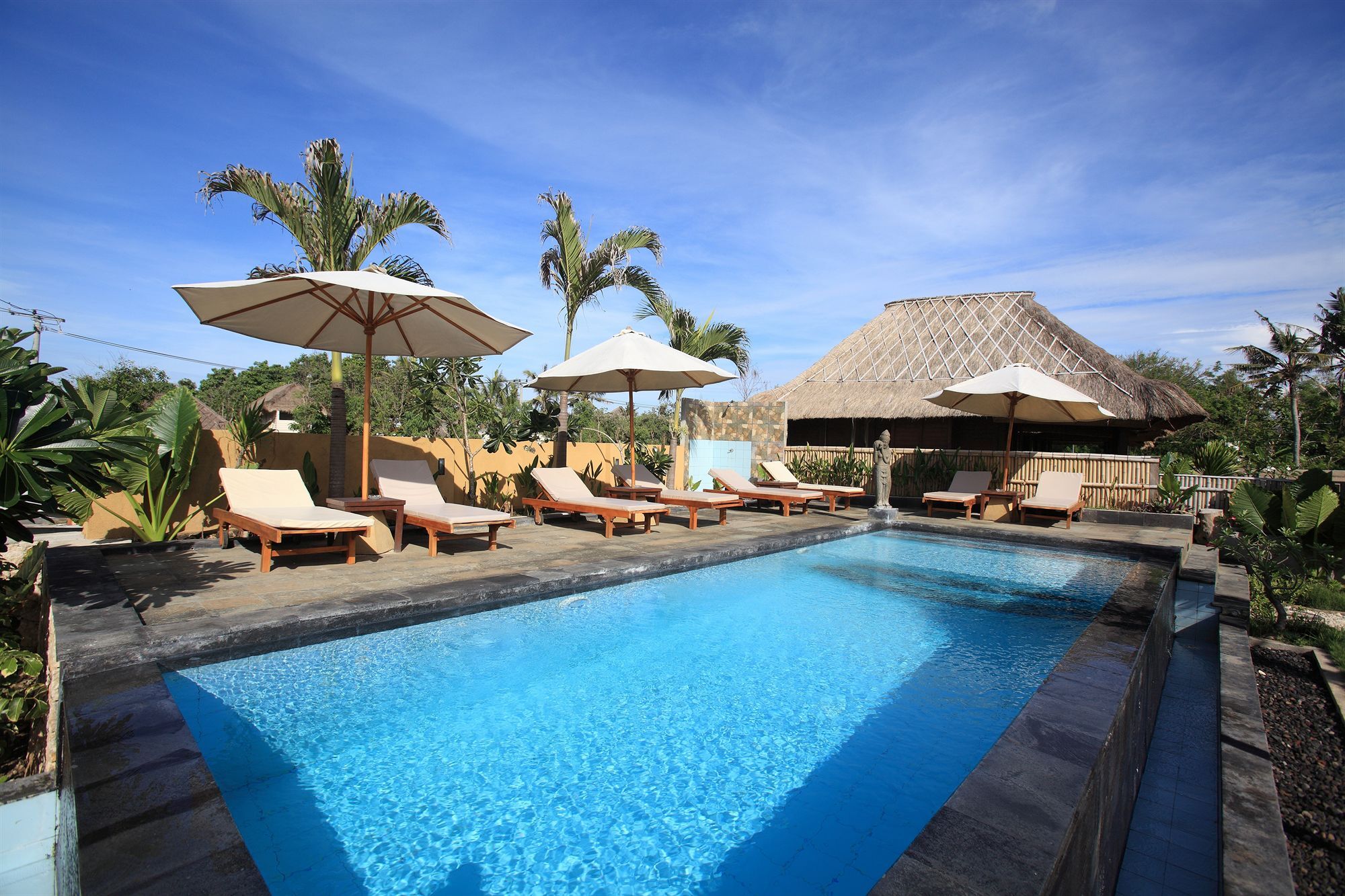 Sunset Coin Lembongan Hotel Exterior photo